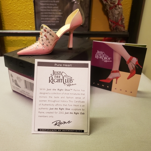 Vtg 2002 Just The Right Club Pure Heart COA In Box